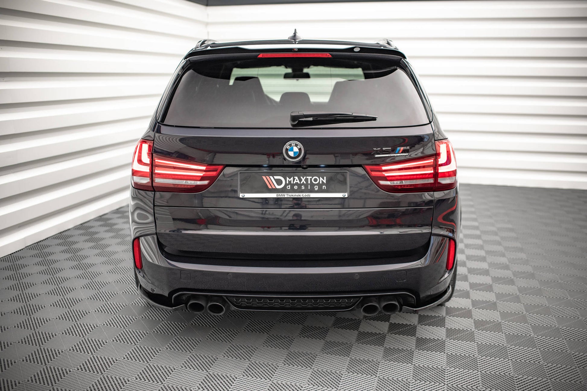 Heck Ansatz Flaps Diffusor für BMW X5 M F15 Carbon Look