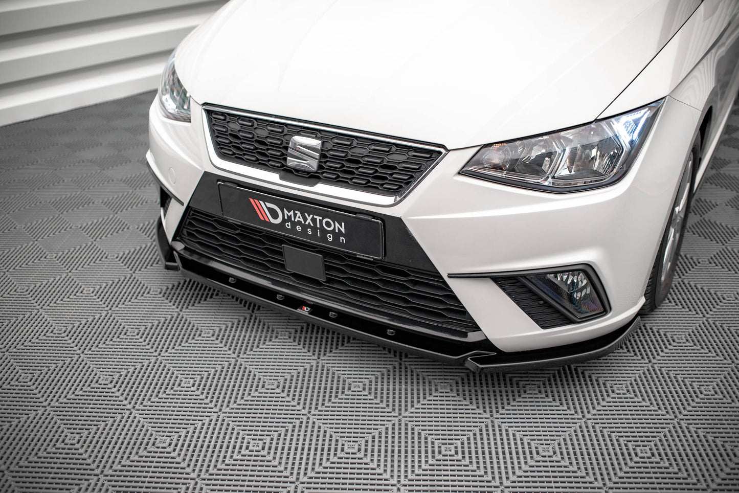 Front Ansatz V.2 für Seat Ibiza FR/ Standard Mk5 schwarz matt