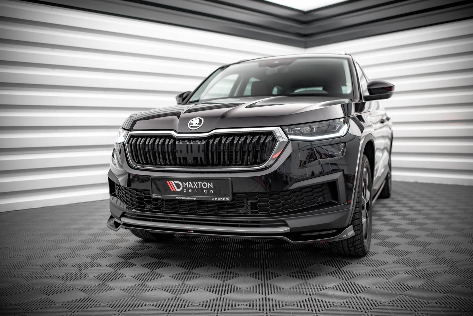 Front Ansatz V.2 für Skoda Kodiaq Mk1 Facelift schwarz Hochglanz