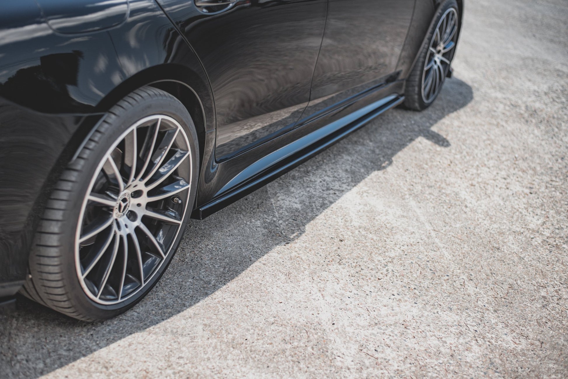 Seitenschweller Ansatz für Mercedes-Benz CLS AMG-Line / 53AMG C257 schwarz Hochglanz