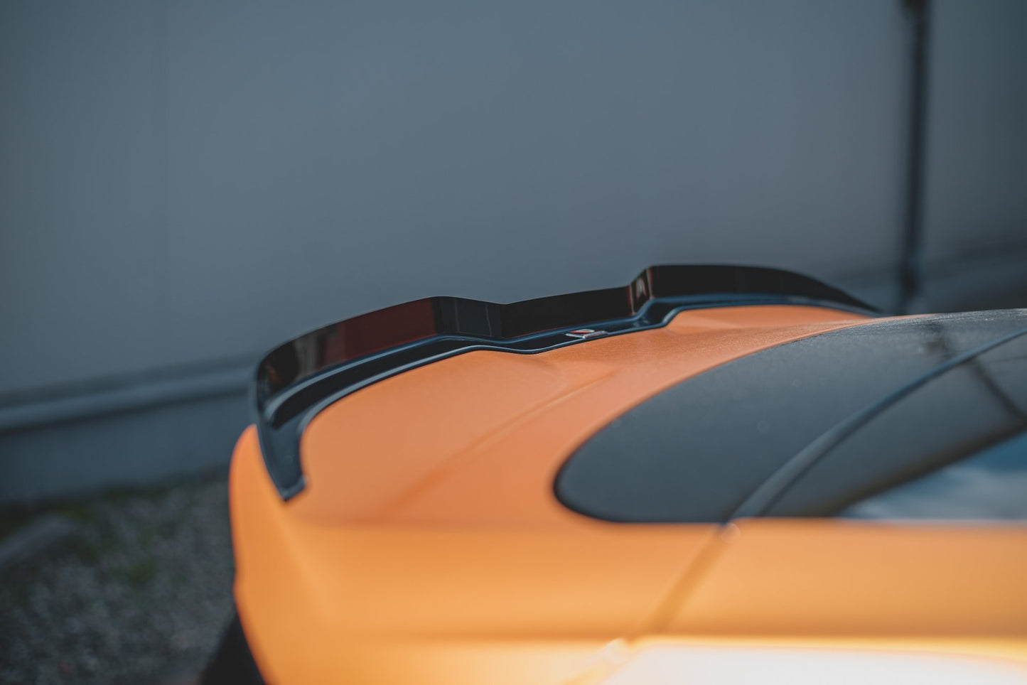 Spoiler CAP für V2 Ford Focus ST Mk4 schwarz Hochglanz