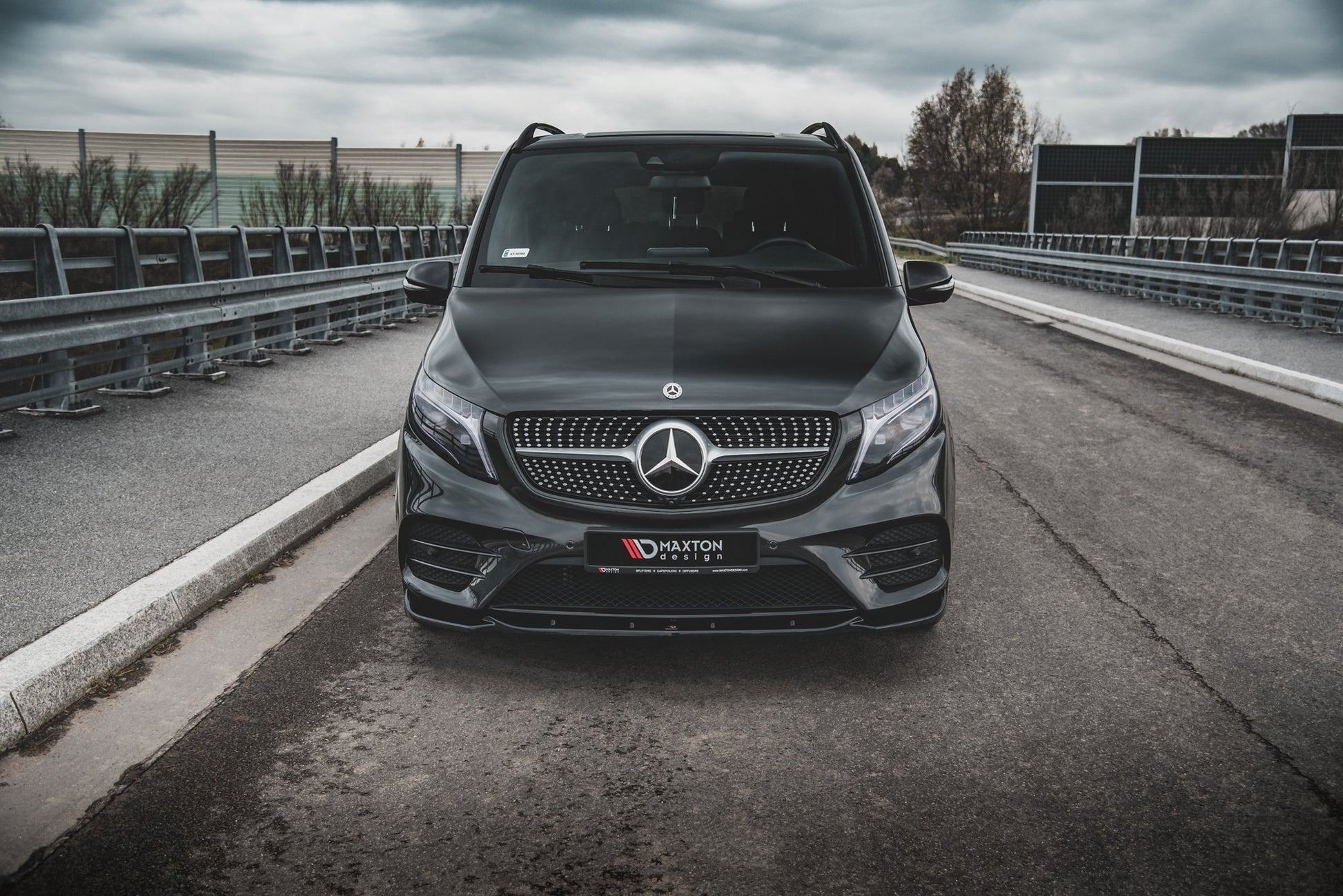 Front Ansatz V.1 für Mercedes-Benz V-Klasse AMG-Line W447 Facelift Carbon Look