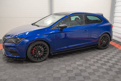 Seitenschweller Ansatz für Seat Leon Cupra / FR SC Mk3 / Mk3 FL schwarz matt