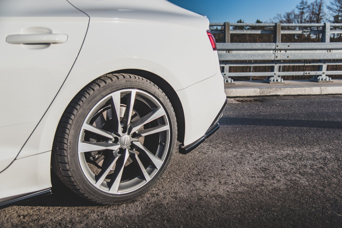 Heck Ansatz Flaps Diffusor für Audi S5 Sportback F5 Facelift schwarz matt