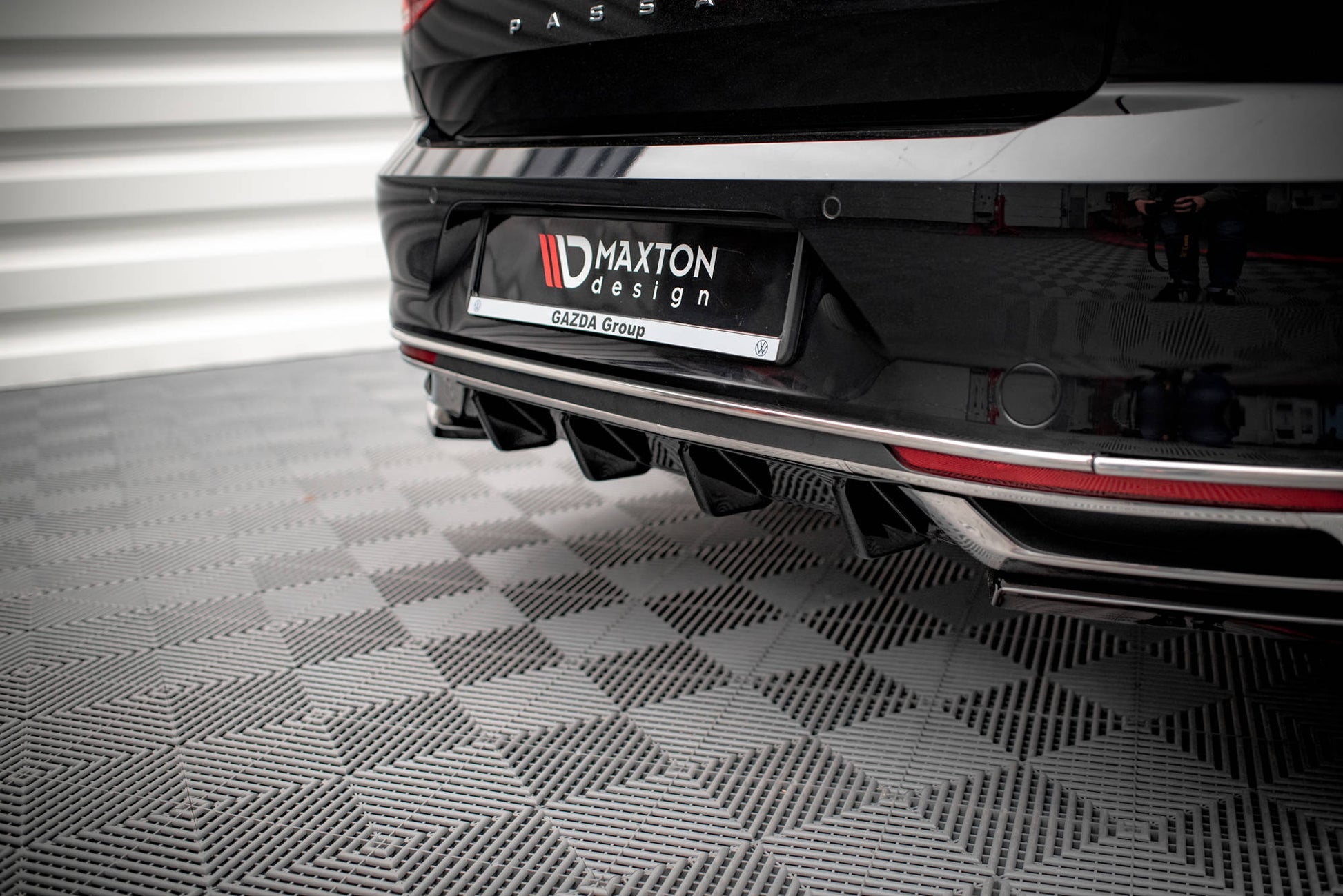 Diffusor Heck Ansatz für Volkswagen Passat B8 Facelift schwarz Hochglanz