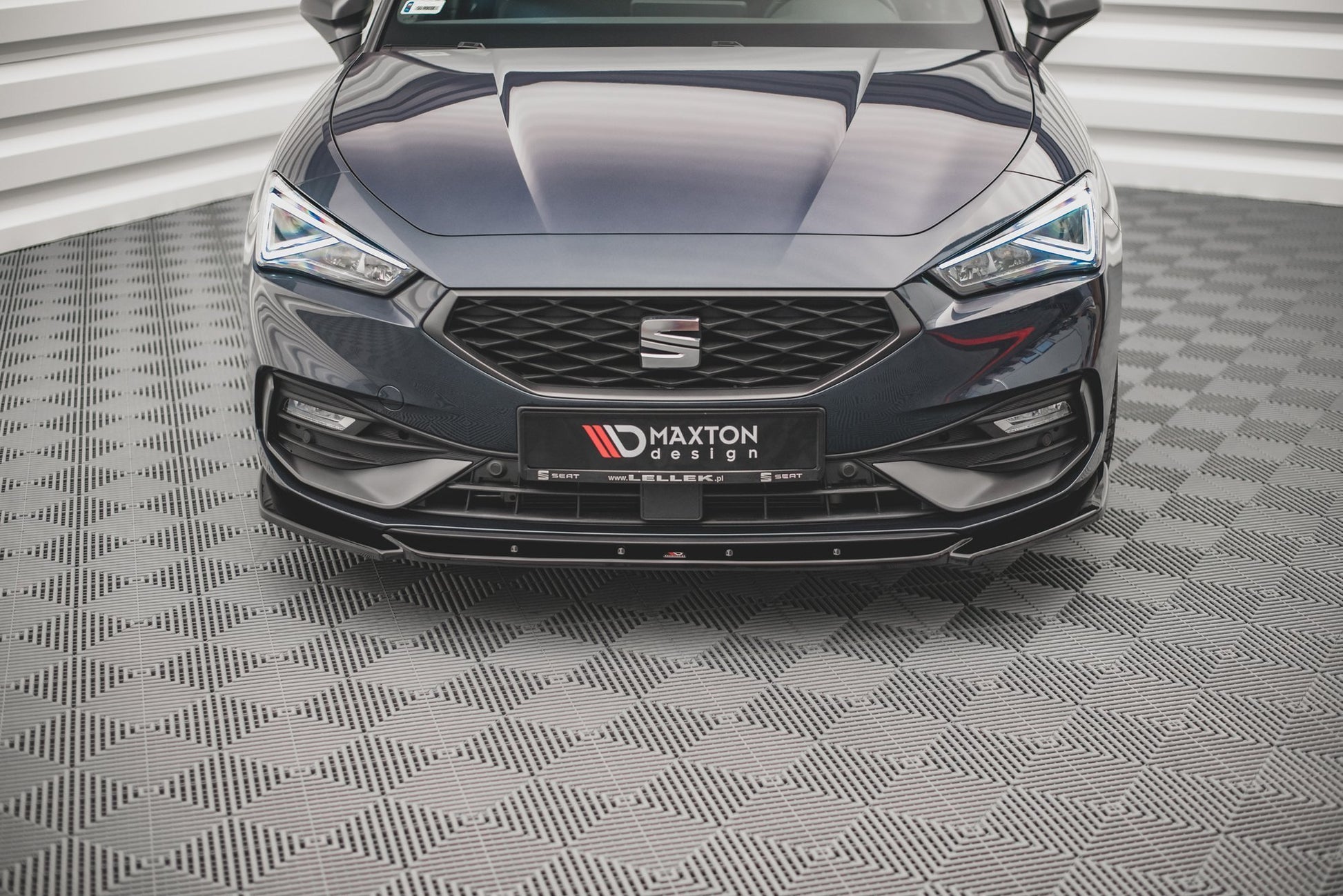 Front Ansatz V.2 für Seat Leon FR Mk4 Carbon Look