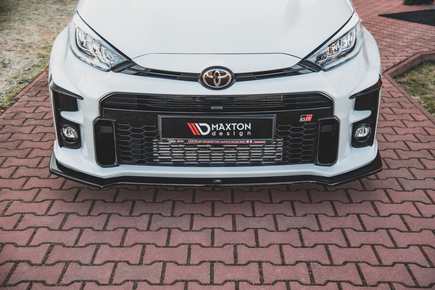 Front Ansatz V.1 für Toyota GR Yaris Mk4 Carbon Look