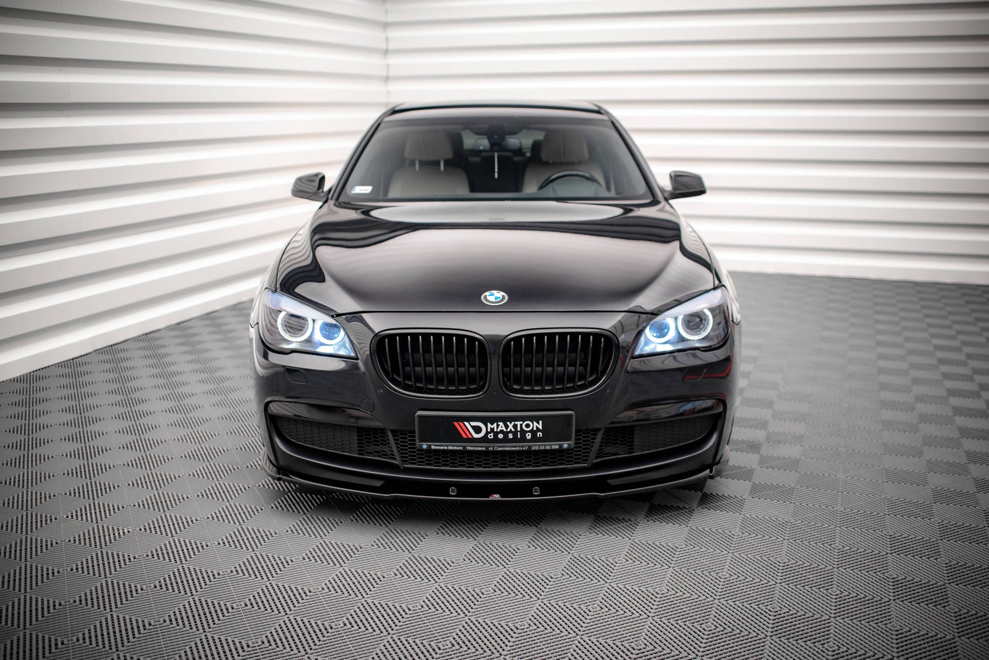 Front Ansatz V.1 für BMW 7 M-Paket F01 Carbon Look