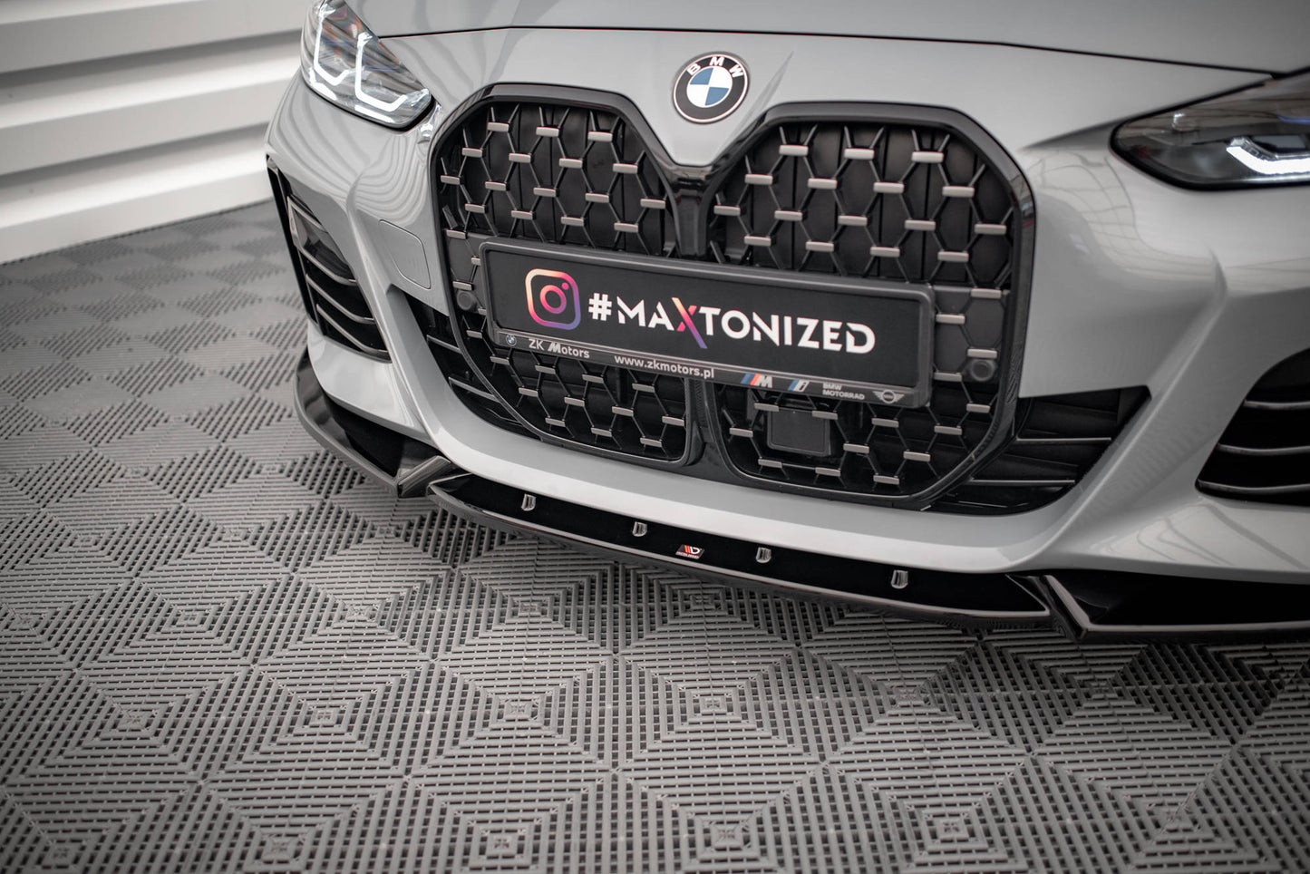 Front Ansatz V.2 für BMW 4er Gran Coupe M-Paket G26 schwarz Hochglanz