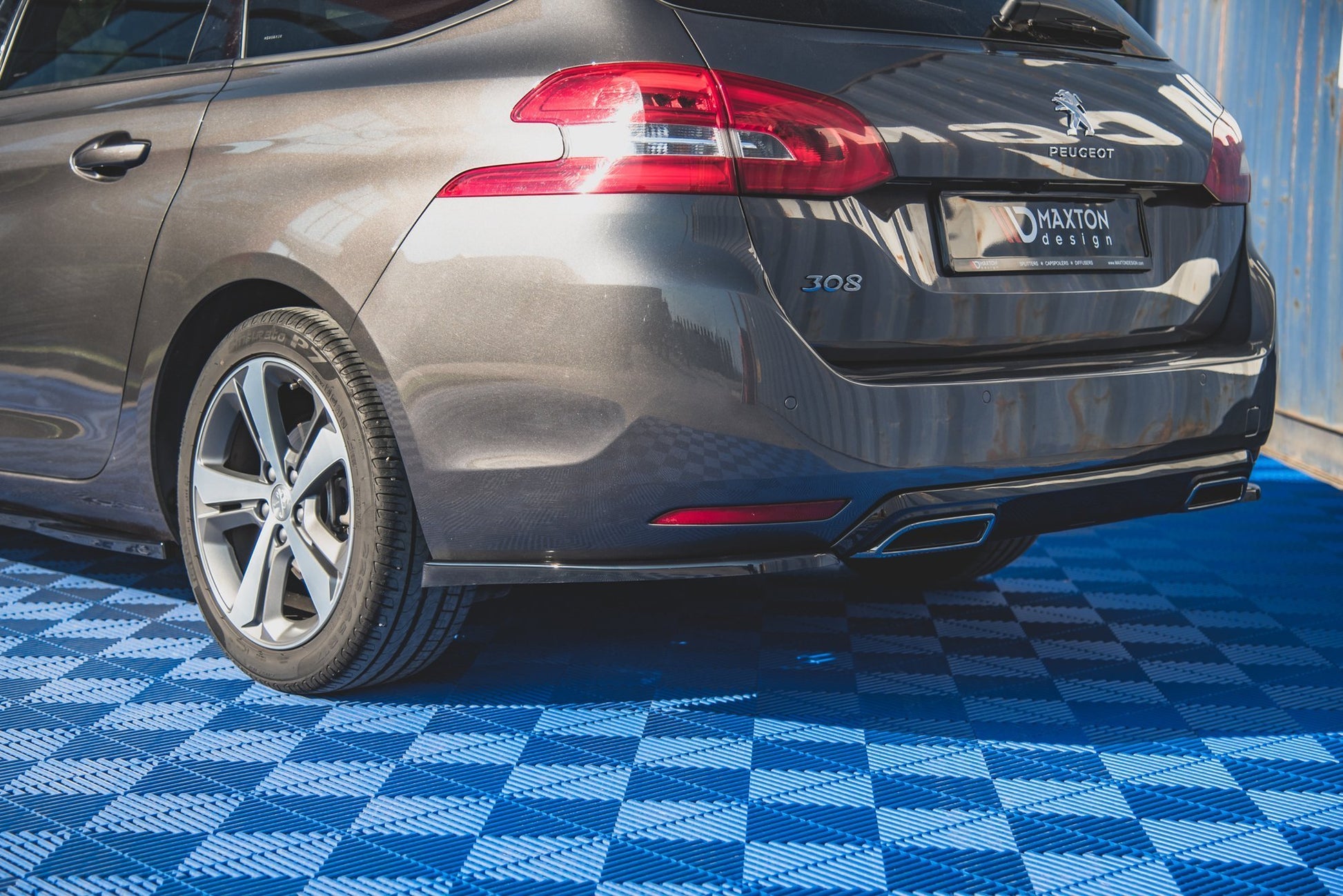 Heck Ansatz Flaps Diffusor für Peugeot 308 SW Mk2 Facelift schwarz matt