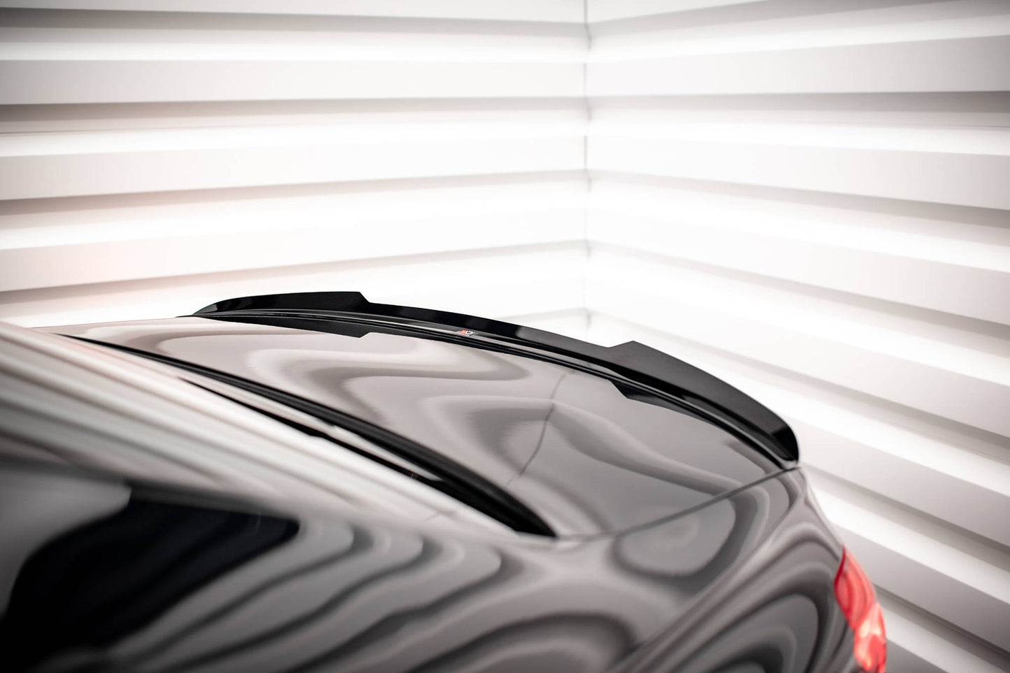 Spoiler CAP für BMW 7 M-Paket F01 schwarz Hochglanz