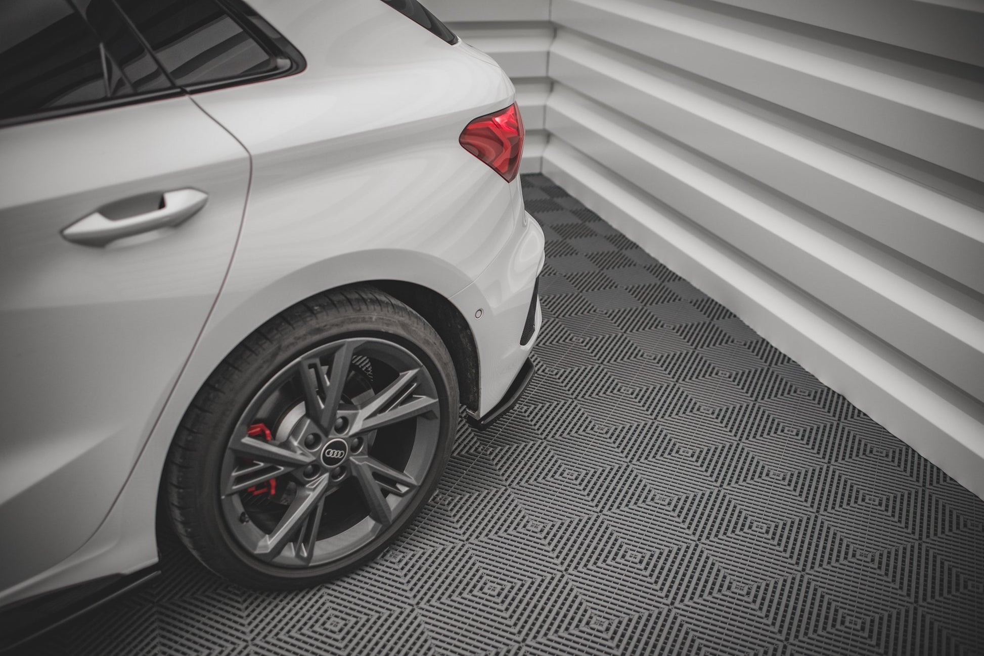Heck Ansatz Flaps Diffusor V.1 für Audi S3 Sportback 8Y schwarz matt