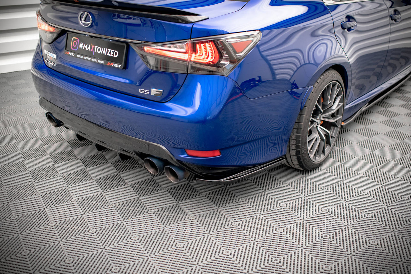 Heck Ansatz Flaps Diffusor für Lexus GS F Mk4 Facelift Carbon Look