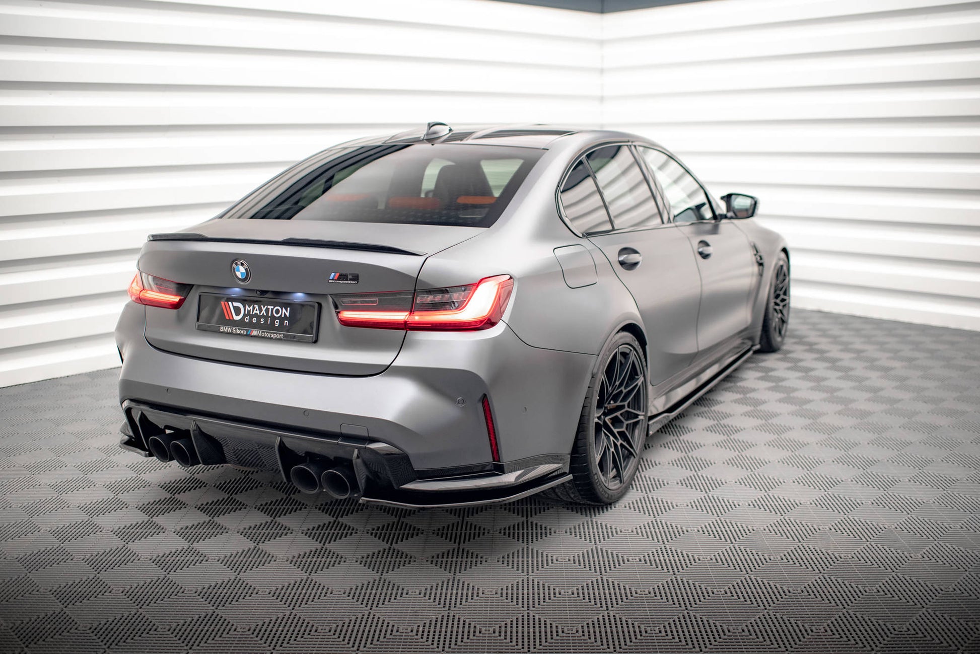Heck Ansatz Flaps Diffusor V.2 für BMW M3 G80 Carbon Look