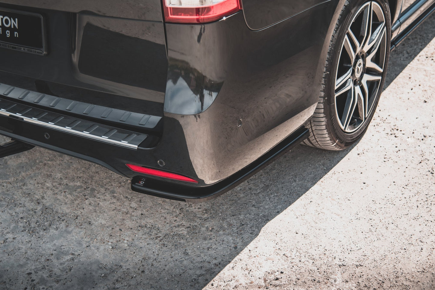 Heck Ansatz Flaps Diffusor V.1 für Mercedes-Benz V-Klasse AMG-Line W447 Facelift Carbon Look