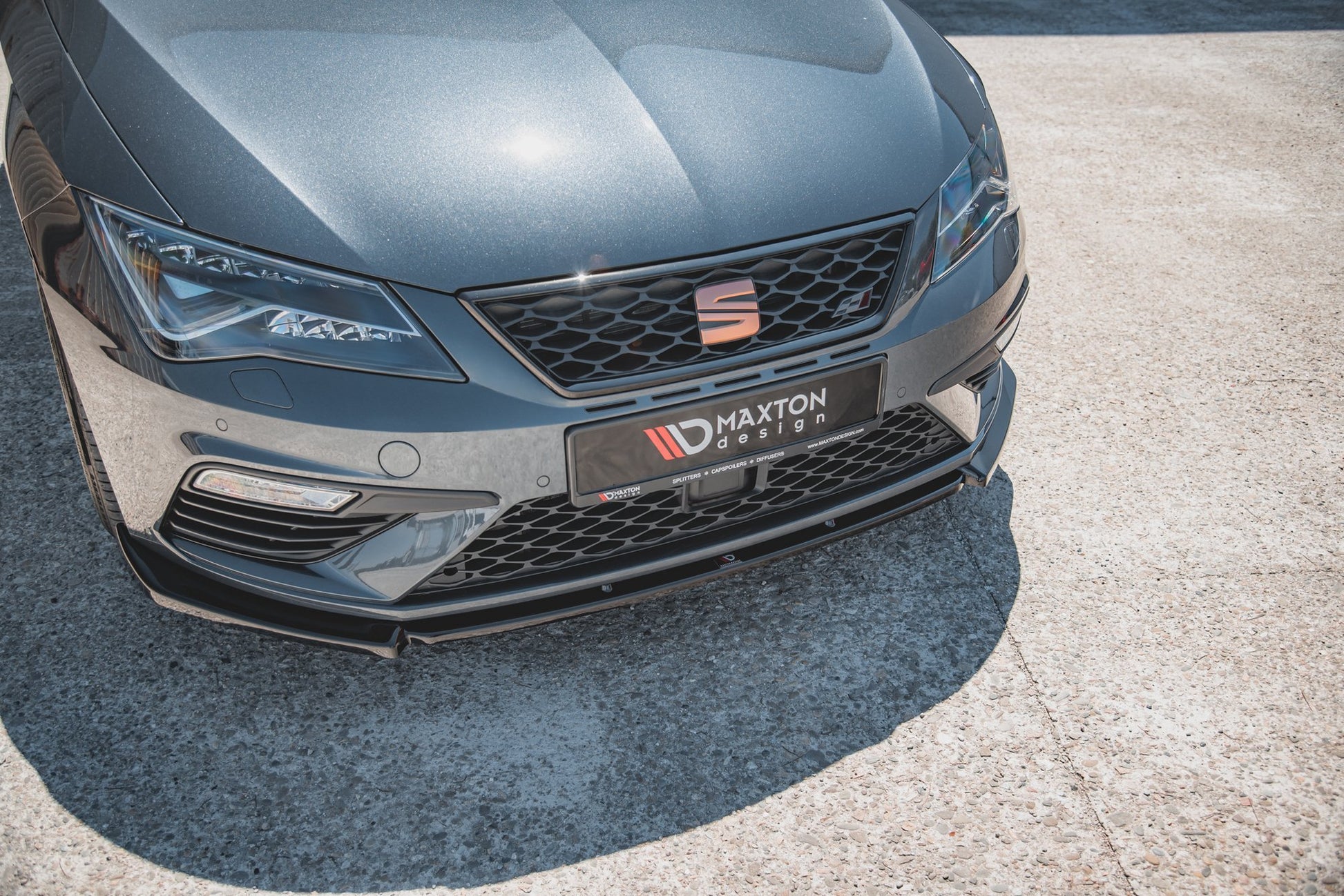 Front Ansatz V.6 für Seat Leon Cupra / FR Mk3 FL schwarz matt