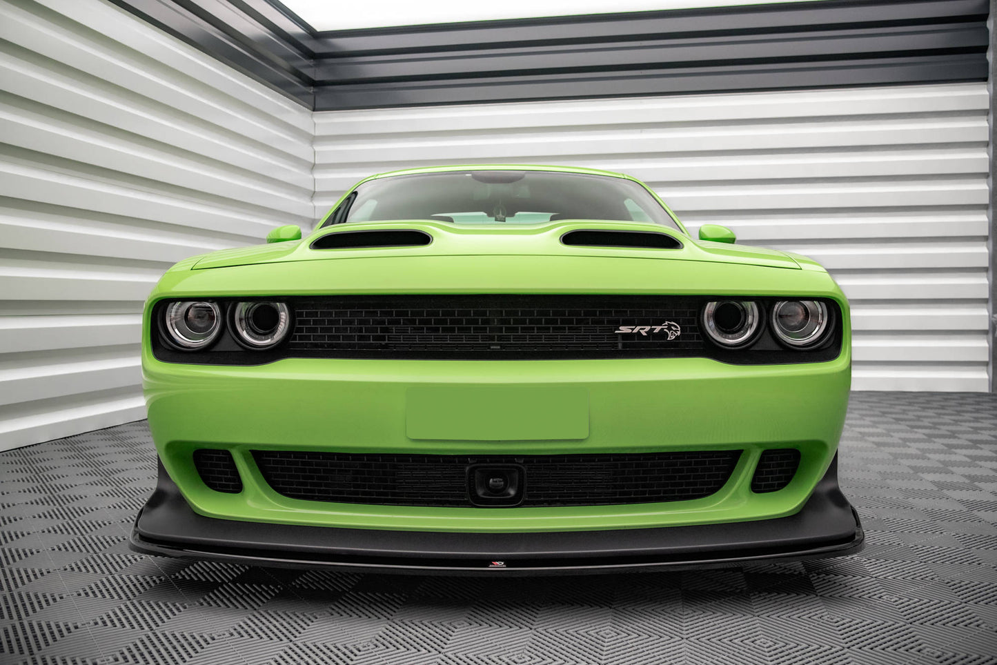 Front Ansatz für Dodge Challenger SRT Demon Mk3 schwarz Hochglanz