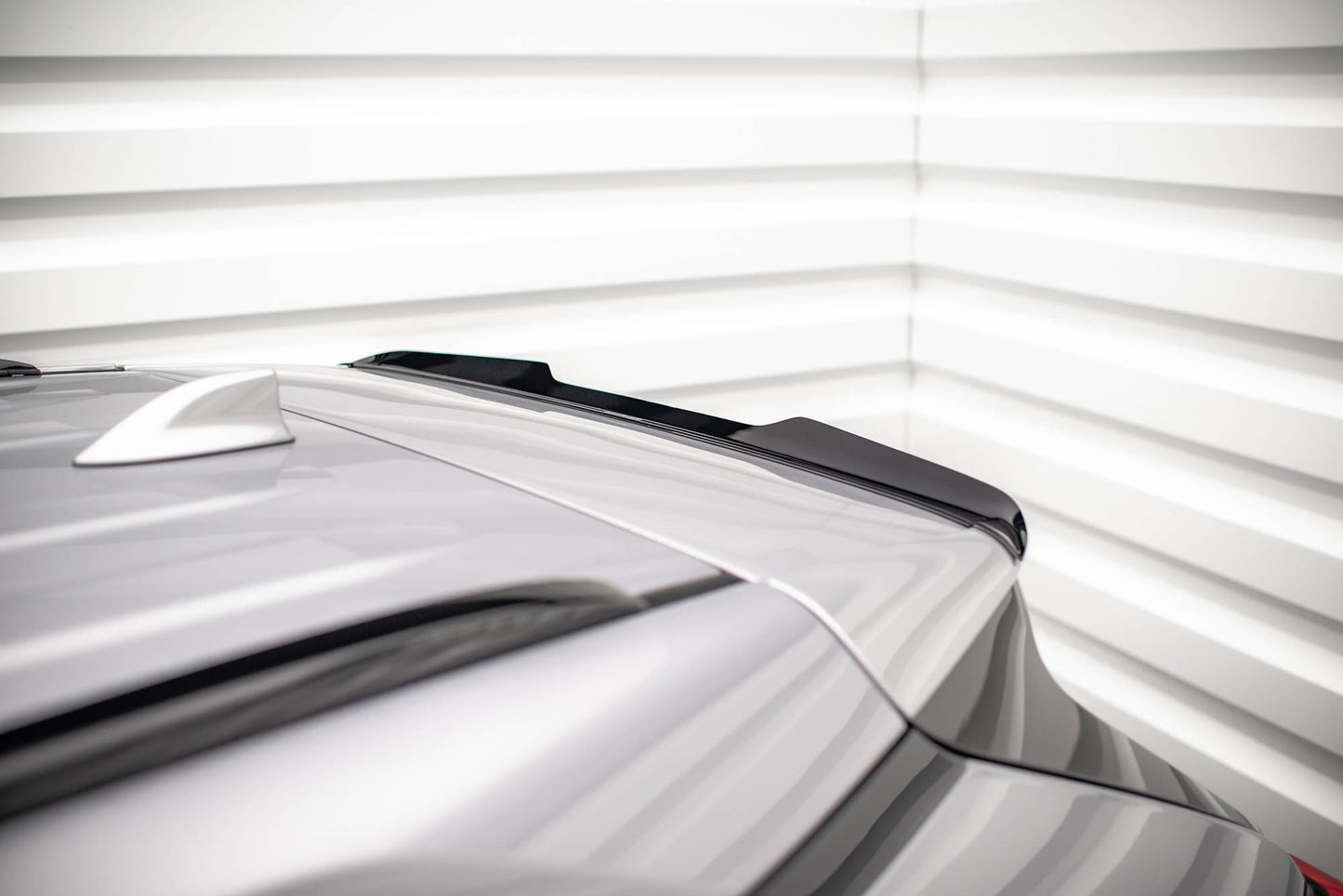 Spoiler CAP für Toyota RAV4 Mk5 Carbon Look