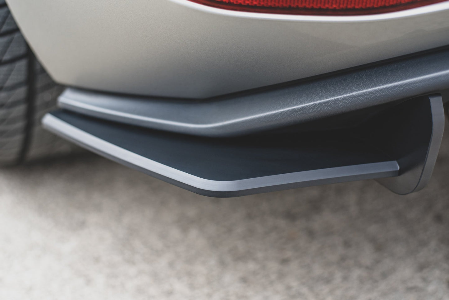 Robuste Racing Heck Ansatz Flaps Diffusor für L + R V.1 VW Golf 7 GTI
