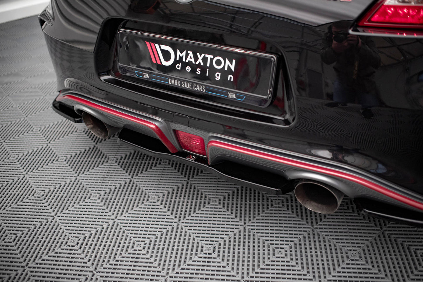 Mittlerer Diffusor Heck Ansatz für Nissan 370Z Nismo Facelift schwarz Hochglanz