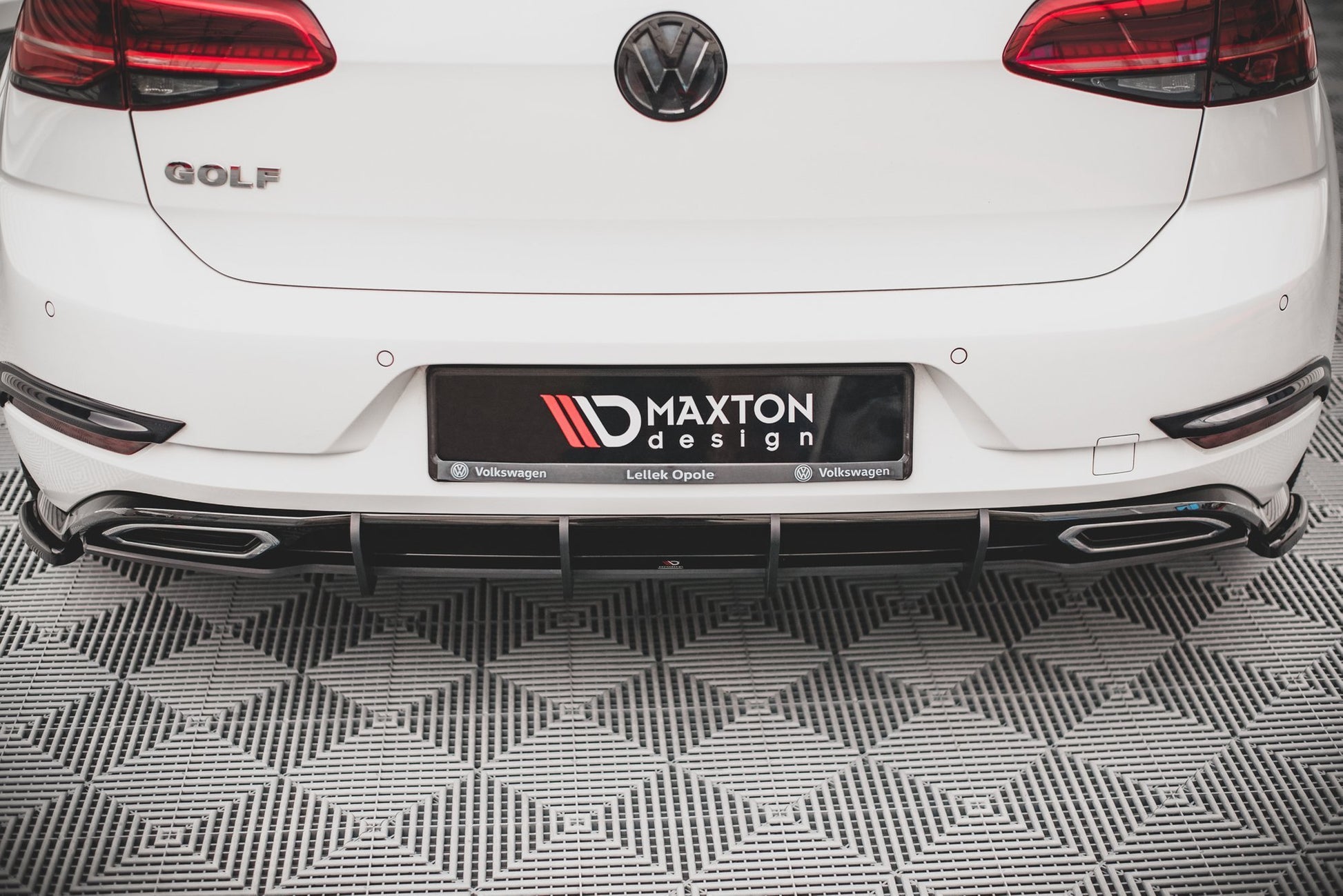 Rennen Street Pro Heckschürze für Volkswagen Golf R-Line Mk 7 Facelift