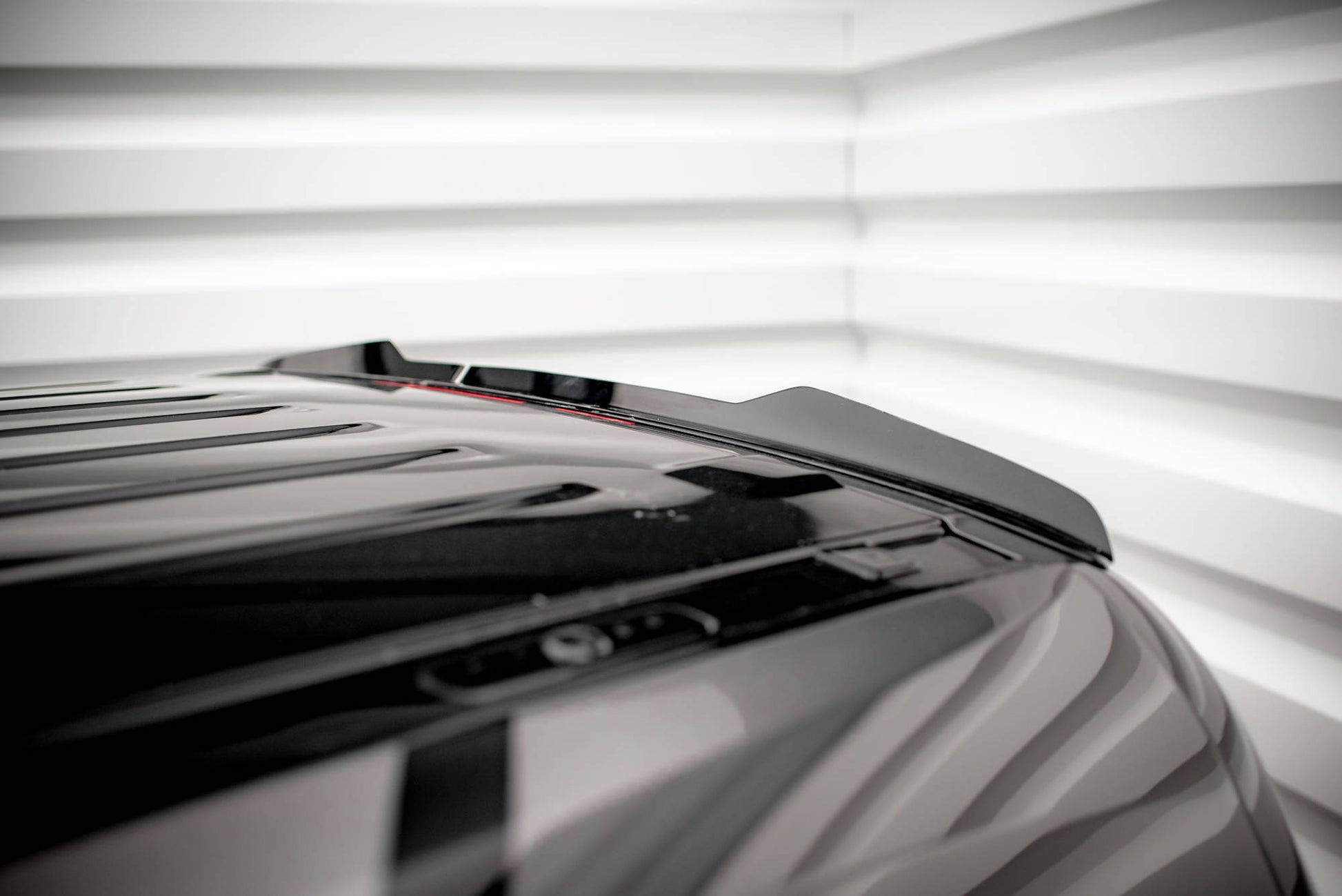Spoiler CAP für Peugeot Partner Mk3 schwarz matt