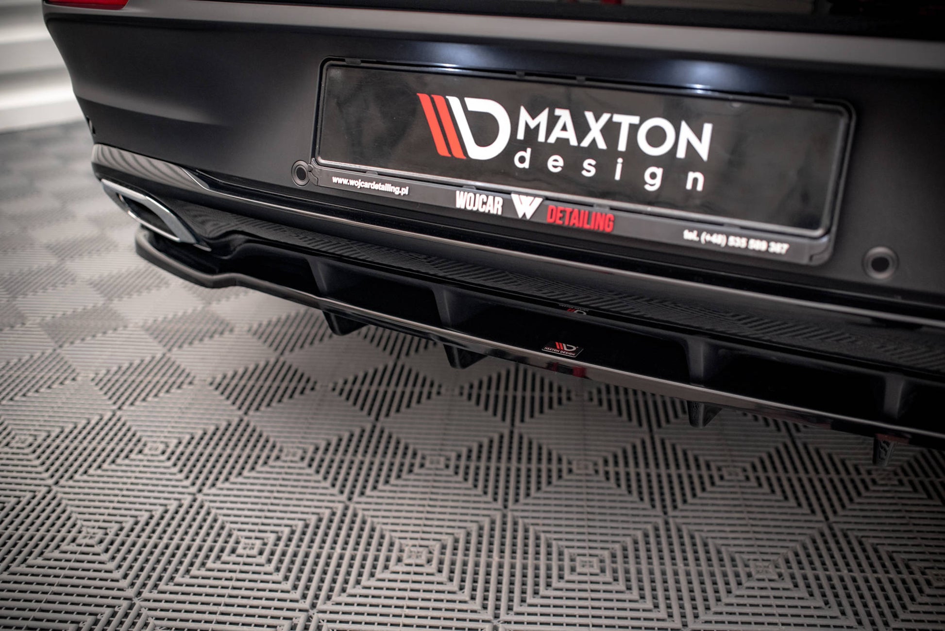 Mittlerer Diffusor Heck Ansatz DTM Look für Mercedes-Benz GLE Coupe AMG-Line C167 Carbon Look