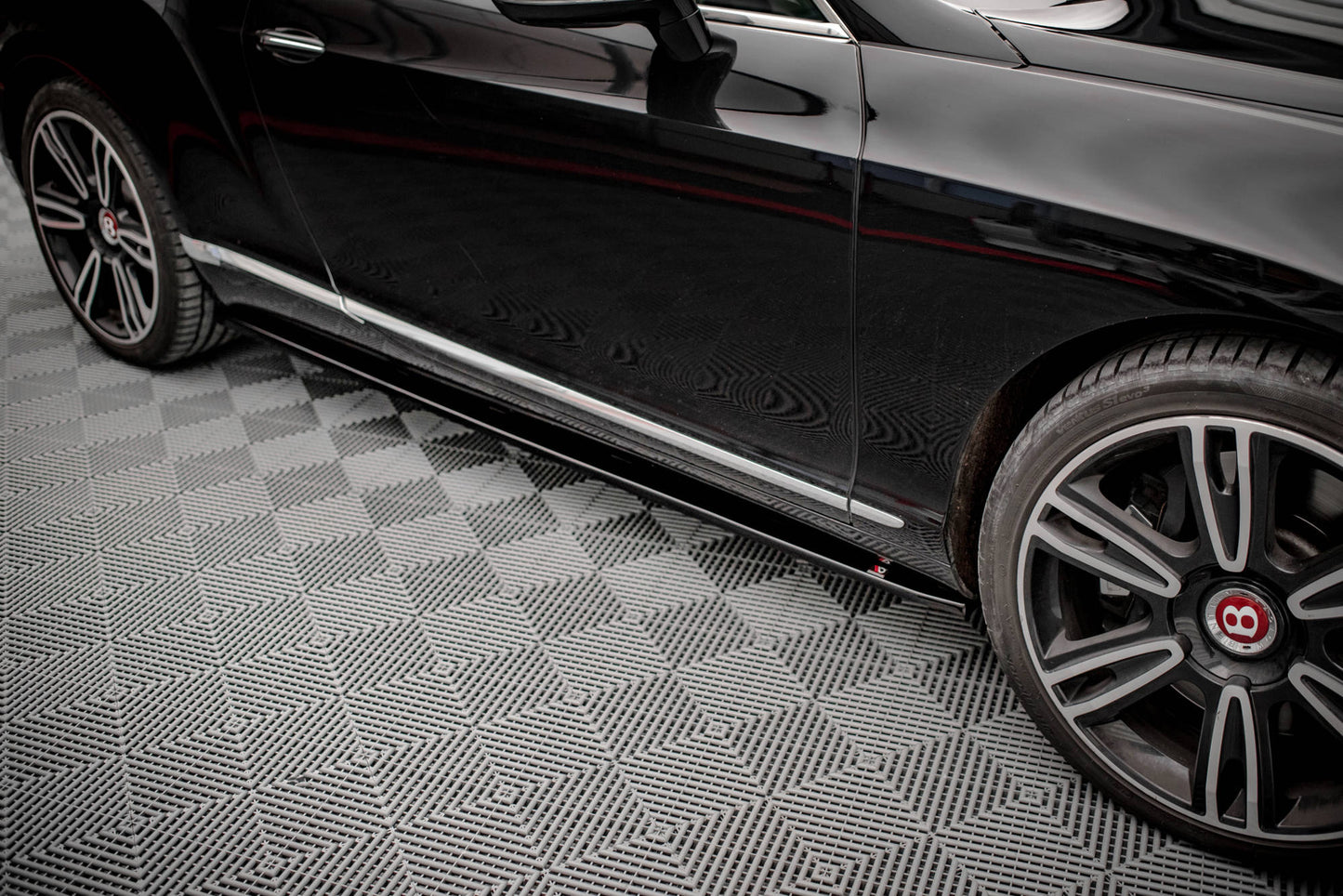 Seitenschweller Ansatz für Bentley Continental GT V8 S Mk2 schwarz matt