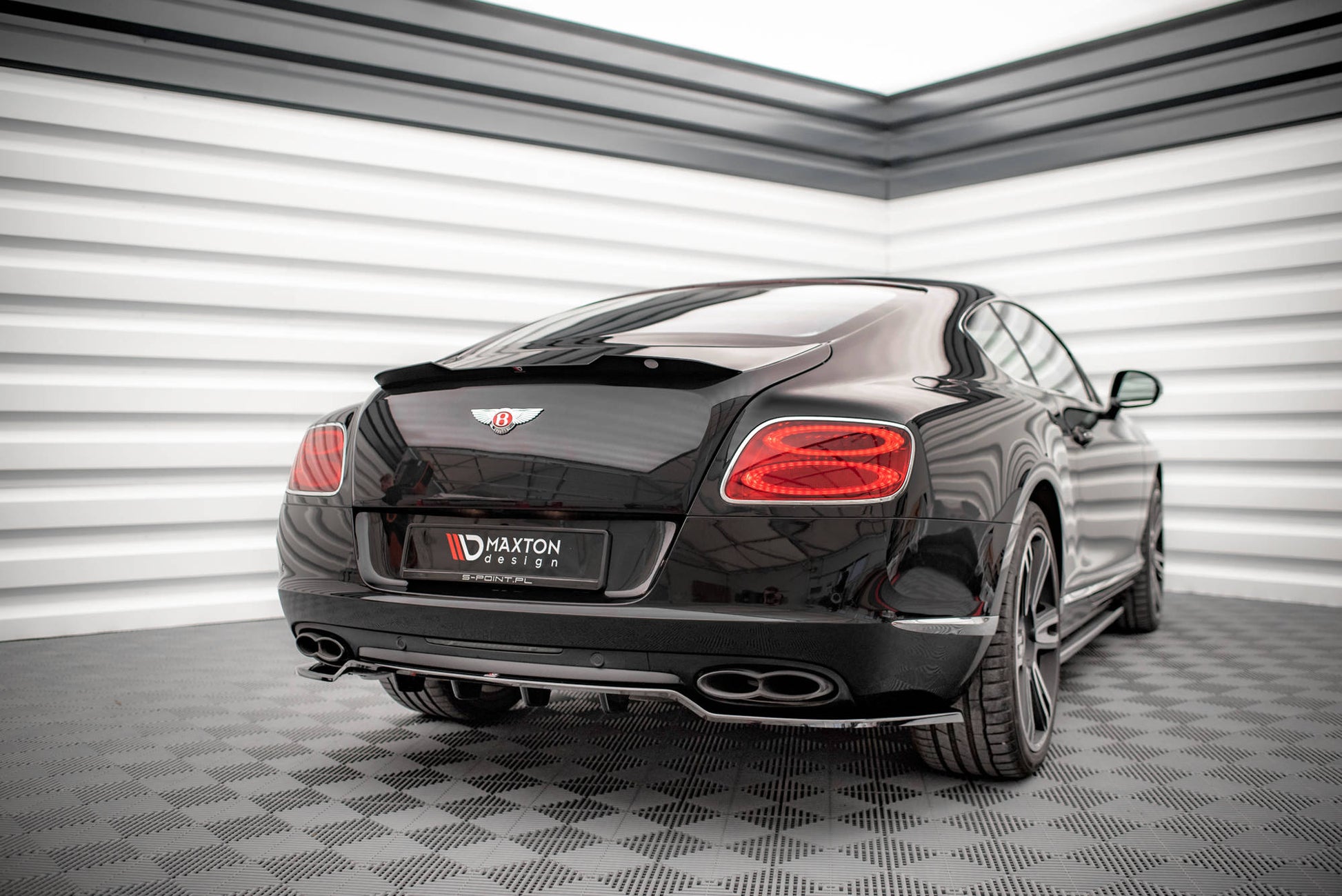 Mittlerer Diffusor Heck Ansatz DTM Look für Bentley Continental GT V8 S Mk2 schwarz Hochglanz