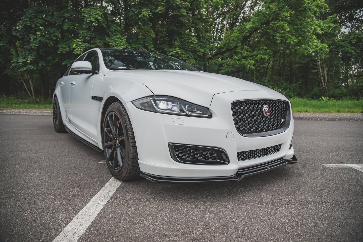 Front Ansatz für Jaguar XJ X351 Facelift schwarz matt