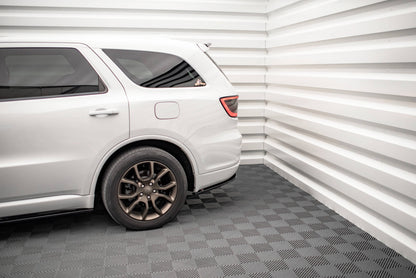 Heck Ansatz Flaps Diffusor für Dodge Durango RT Mk3 Carbon Look