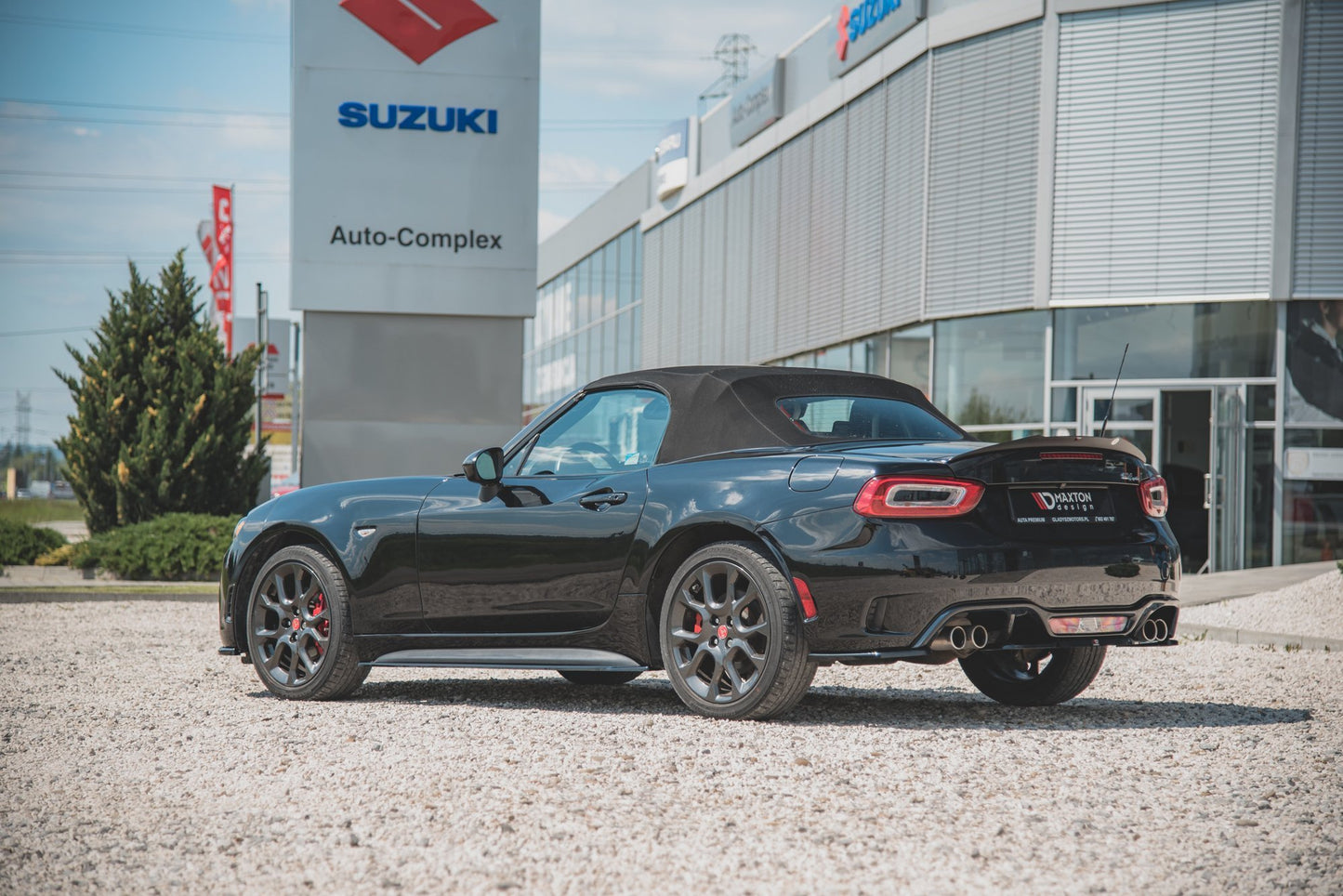 Seitenschweller Ansatz für Fiat 124 Spider Abarth schwarz Hochglanz