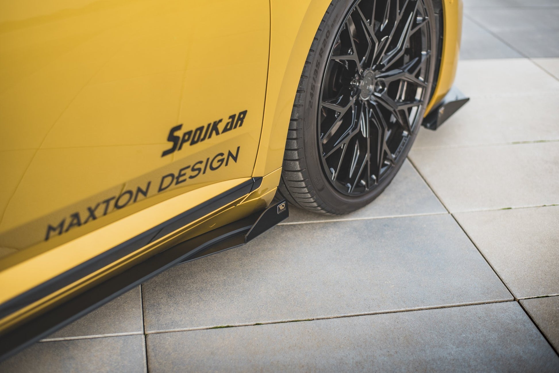 Robuste Racing Seitenschweller Ansatz für für + Flaps Volkswagen Arteon R-Line schwarz Hochglanz