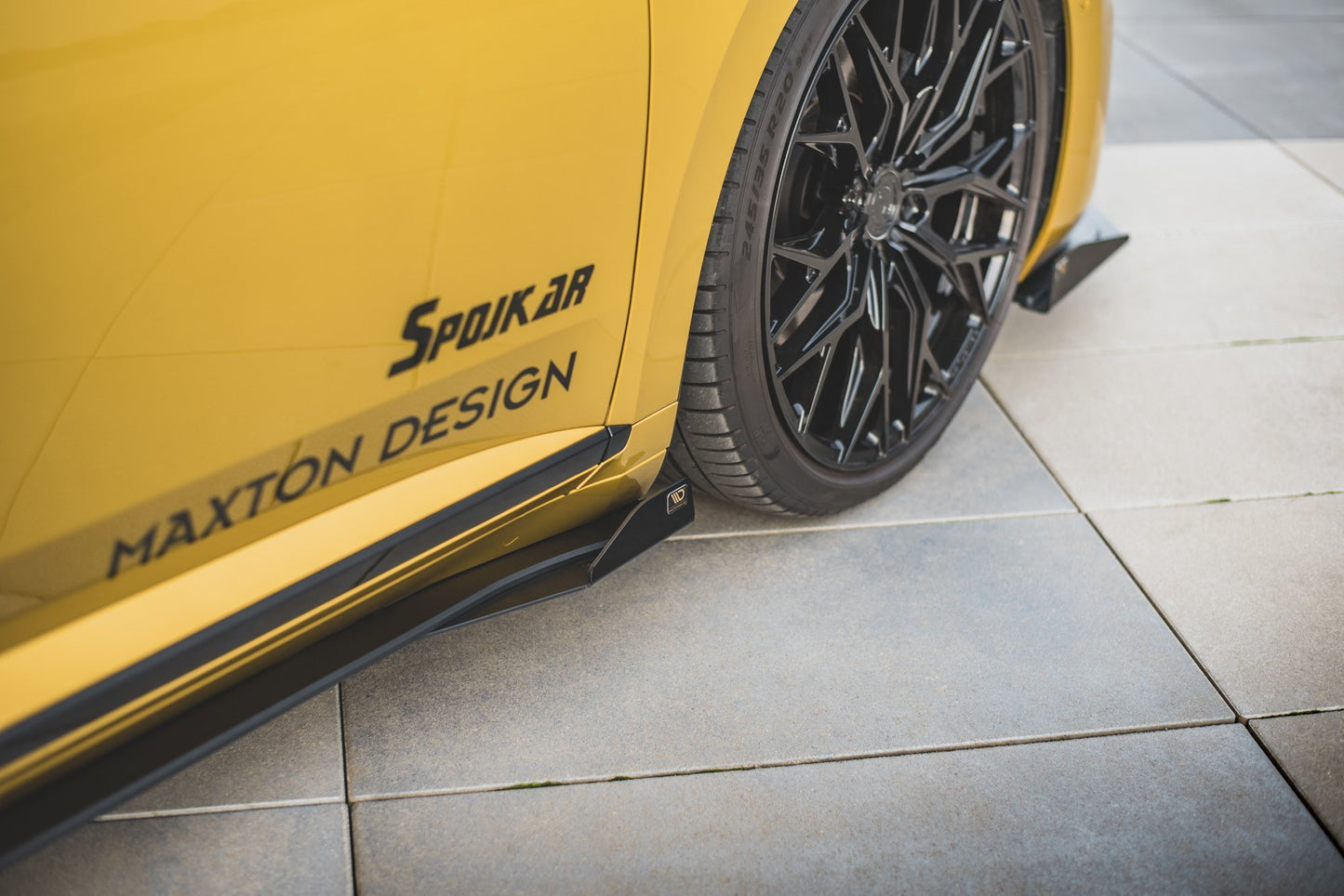 Side Flaps Volkswagen Arteon R-Line schwarz Hochglanz
