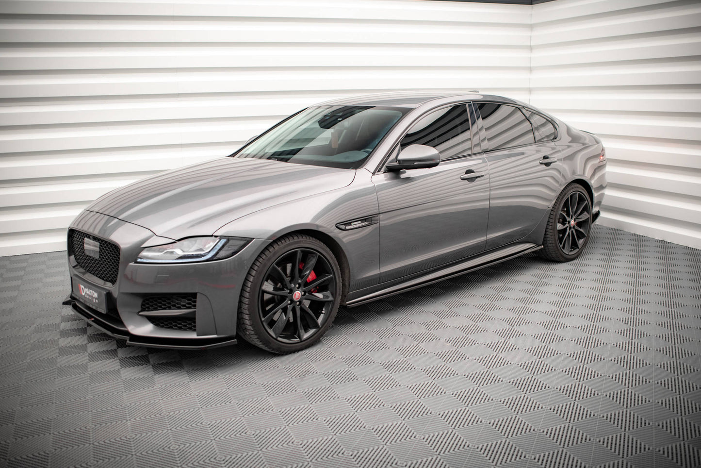 Seitenschweller Ansatz für Jaguar XF R-Sport Mk2 schwarz Hochglanz