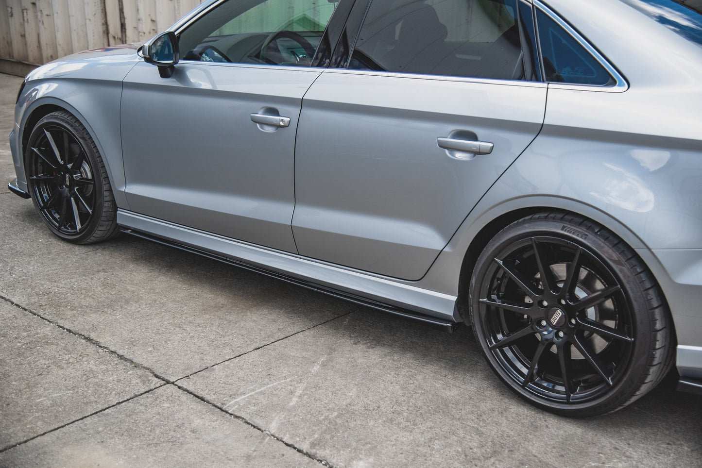 Seitenschweller Ansatz für V.2 für Audi S3 / A3 S-Line Limousine 8V Facelift schwarz Hochglanz