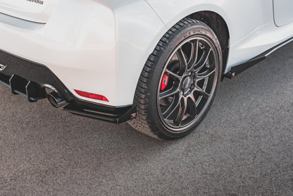 Robuste Racing Heck Ansatz Flaps Diffusor +Flaps für Toyota GR Yaris Mk4 schwarz Hochglanz