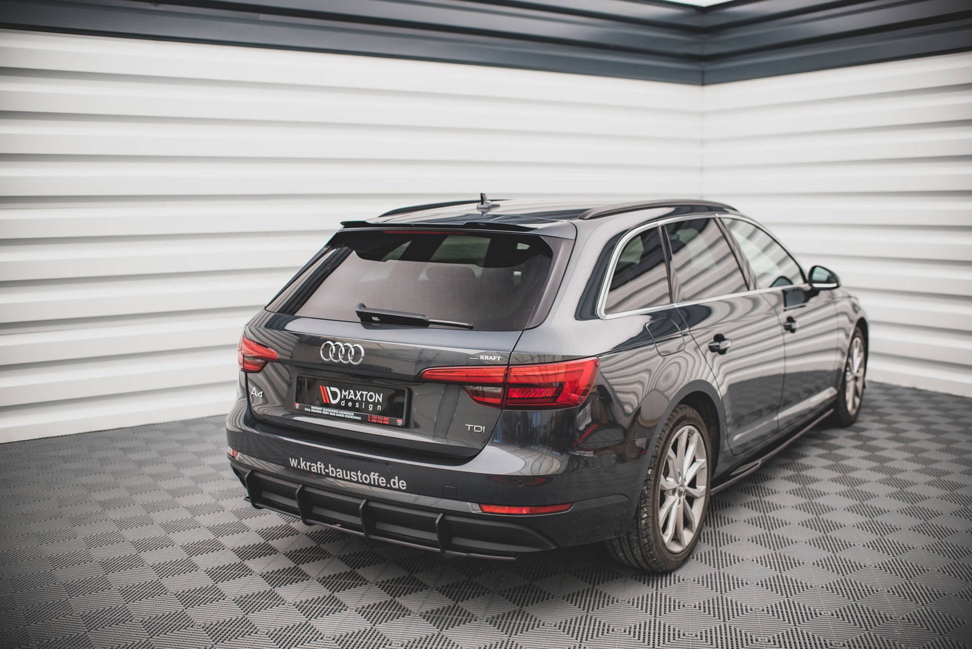 Street Pro Heckschürze für Audi A4 Avant B9
