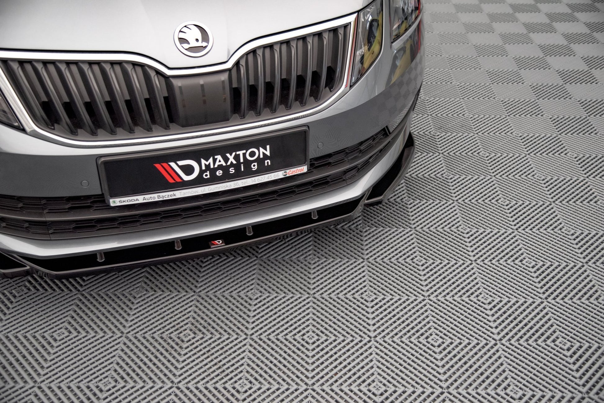 Front Ansatz V.2 für Skoda Octavia Mk3 Facelift schwarz matt