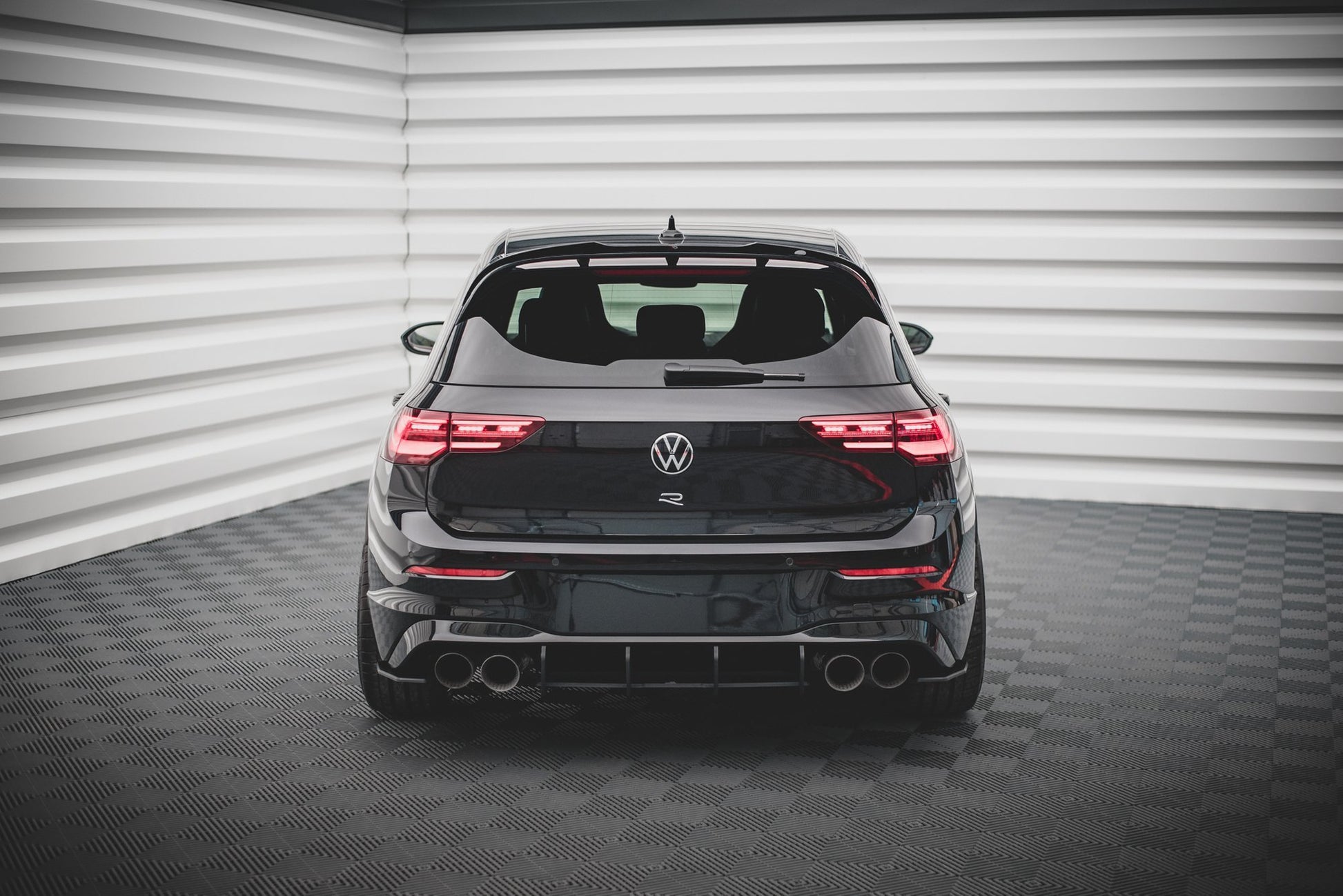 Street Pro Heckschürze für Volkswagen Golf R Mk8