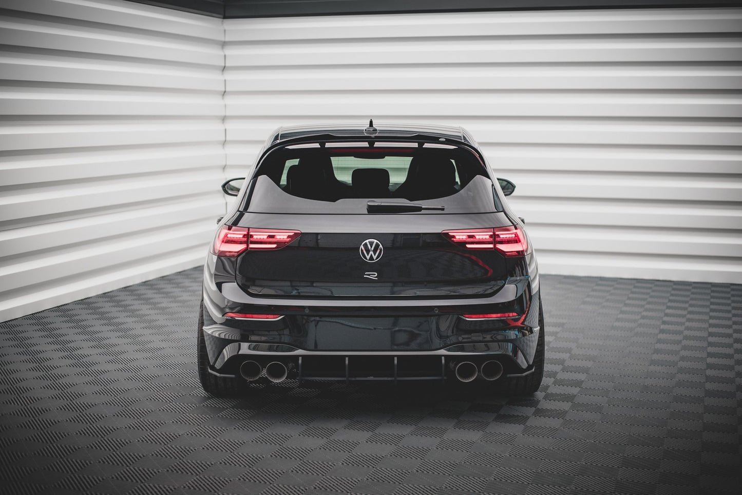 Street Pro Heckschürze für Volkswagen Golf R Mk8