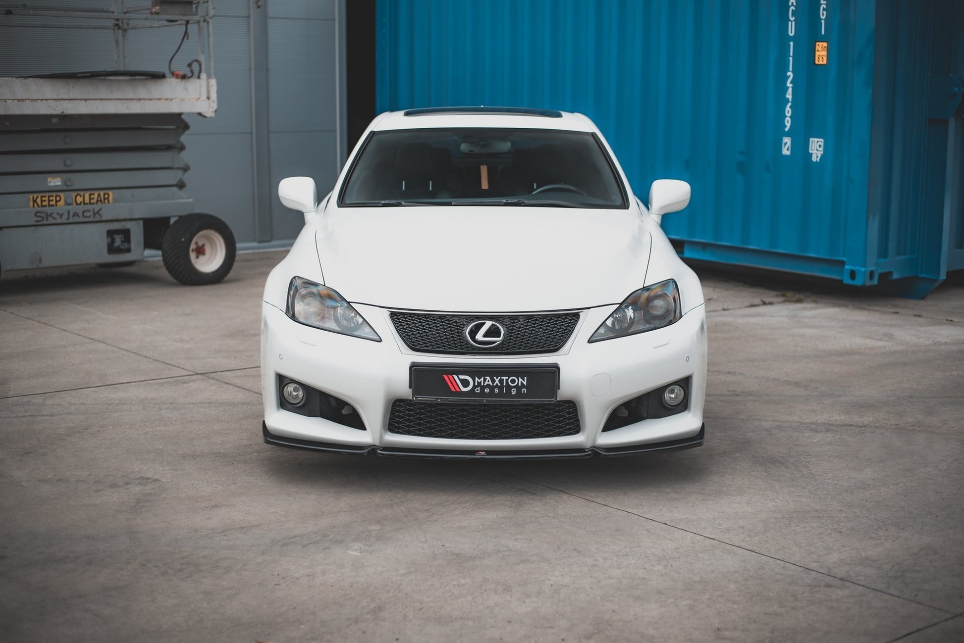 Front Ansatz V.1 für Lexus IS F Mk2 schwarz Hochglanz