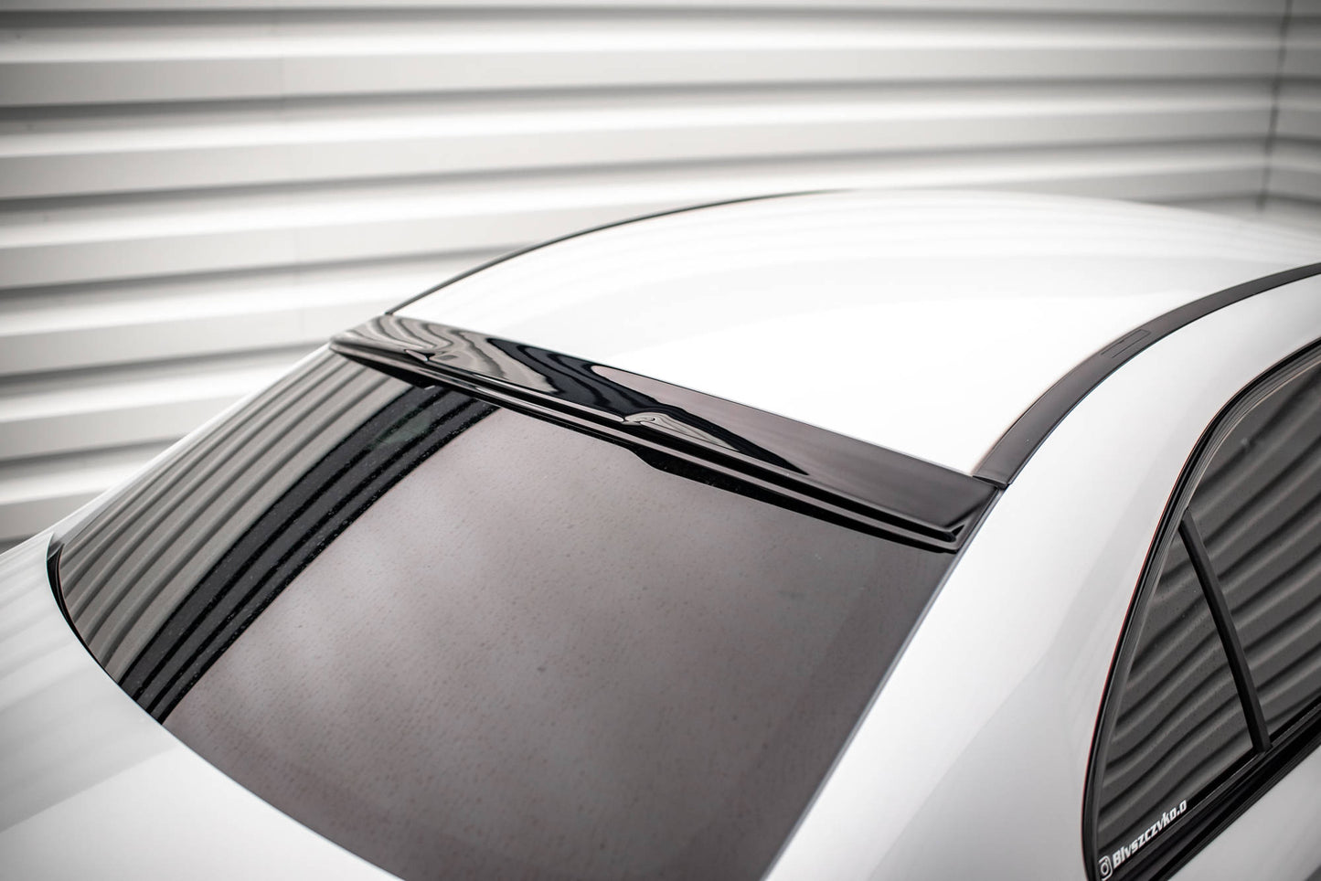 Heckscheiben Spoiler für Mercedes A35 Limousine V177 schwarz Hochglanz