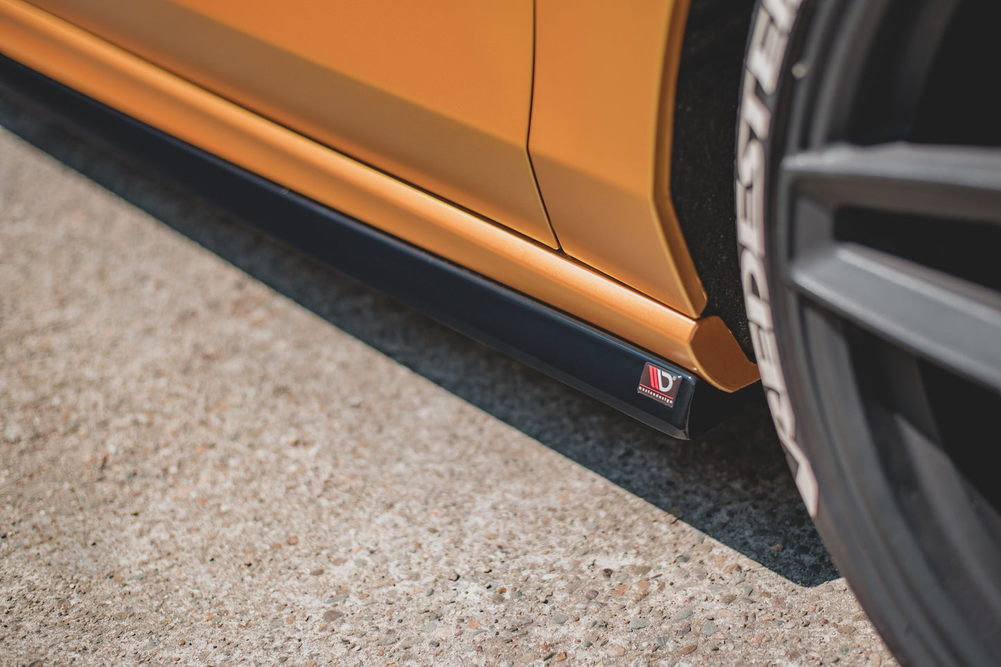 Seitenschweller Ansatz für V.5 Ford Focus ST / ST-Line Mk4 schwarz Hochglanz