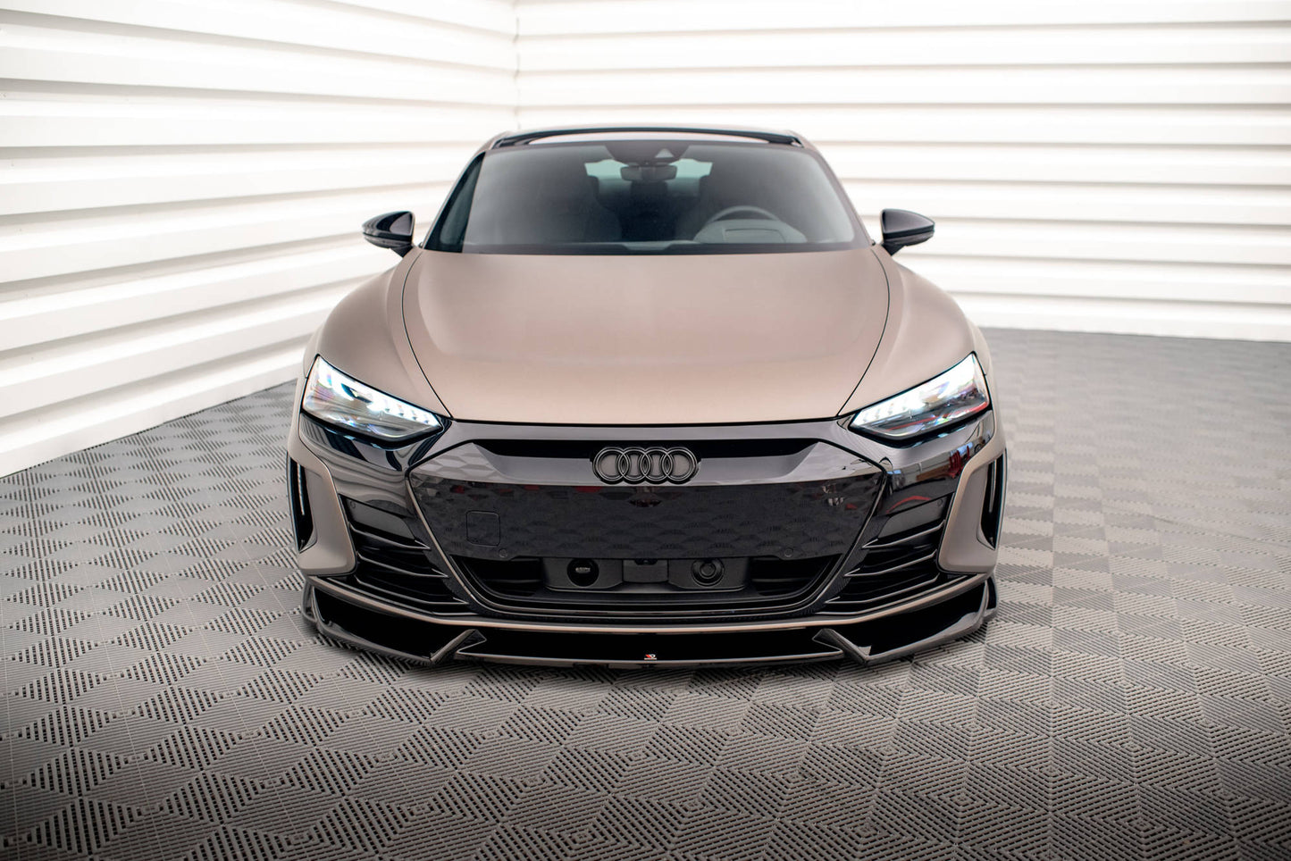 Front Ansatz V.1 für Audi e-Tron GT / RS GT Mk1 Carbon Look