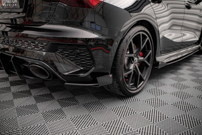 Hintere Seiten Flaps für Audi RS3 Sportback 8Y schwarz Hochglanz