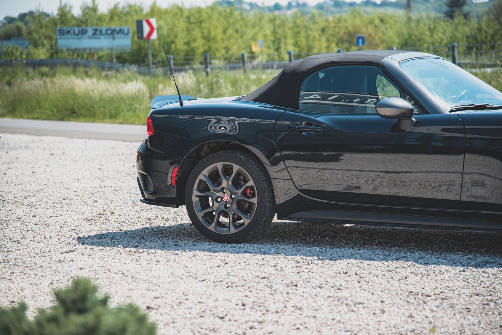 Heck Ansatz Flaps Diffusor für Fiat 124 Spider Abarth Carbon Look