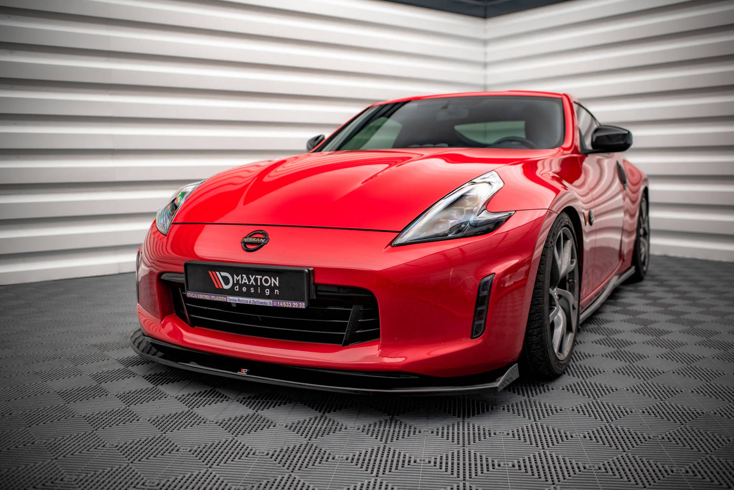 Front Ansatz V.1 für Nissan 370Z Facelift schwarz Hochglanz