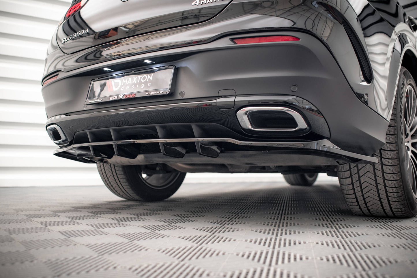Mittlerer Diffusor Heck Ansatz DTM Look für Mercedes-Benz GLE Coupe AMG-Line C167 Carbon Look