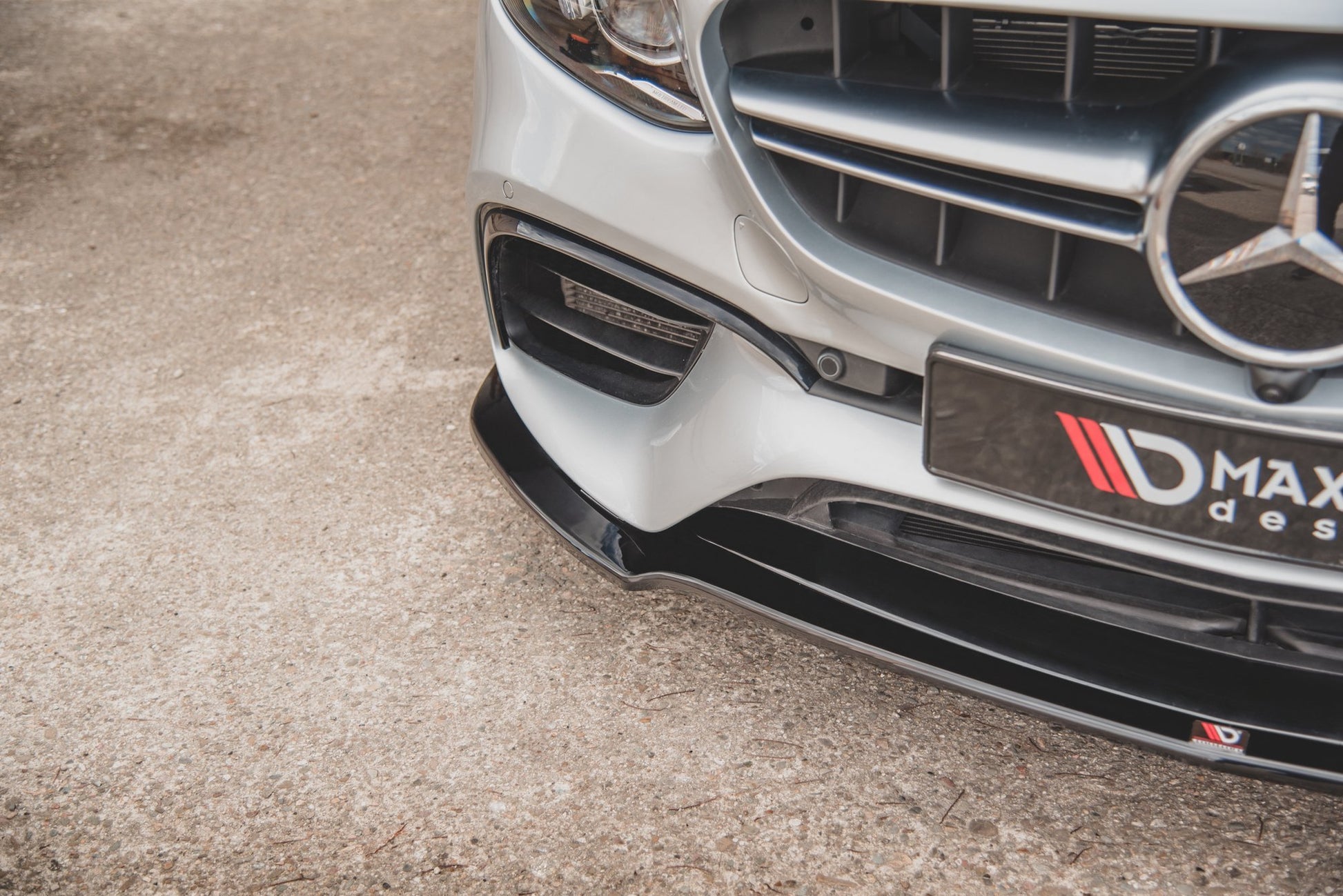 Front Ansatz V.1 für Mercedes-Benz E63 AMG Kombi/Limousine S213/W213 schwarz matt